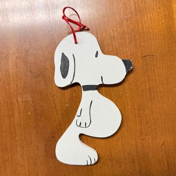 Wooden Snoopy Ornament - Picture 3 of 4